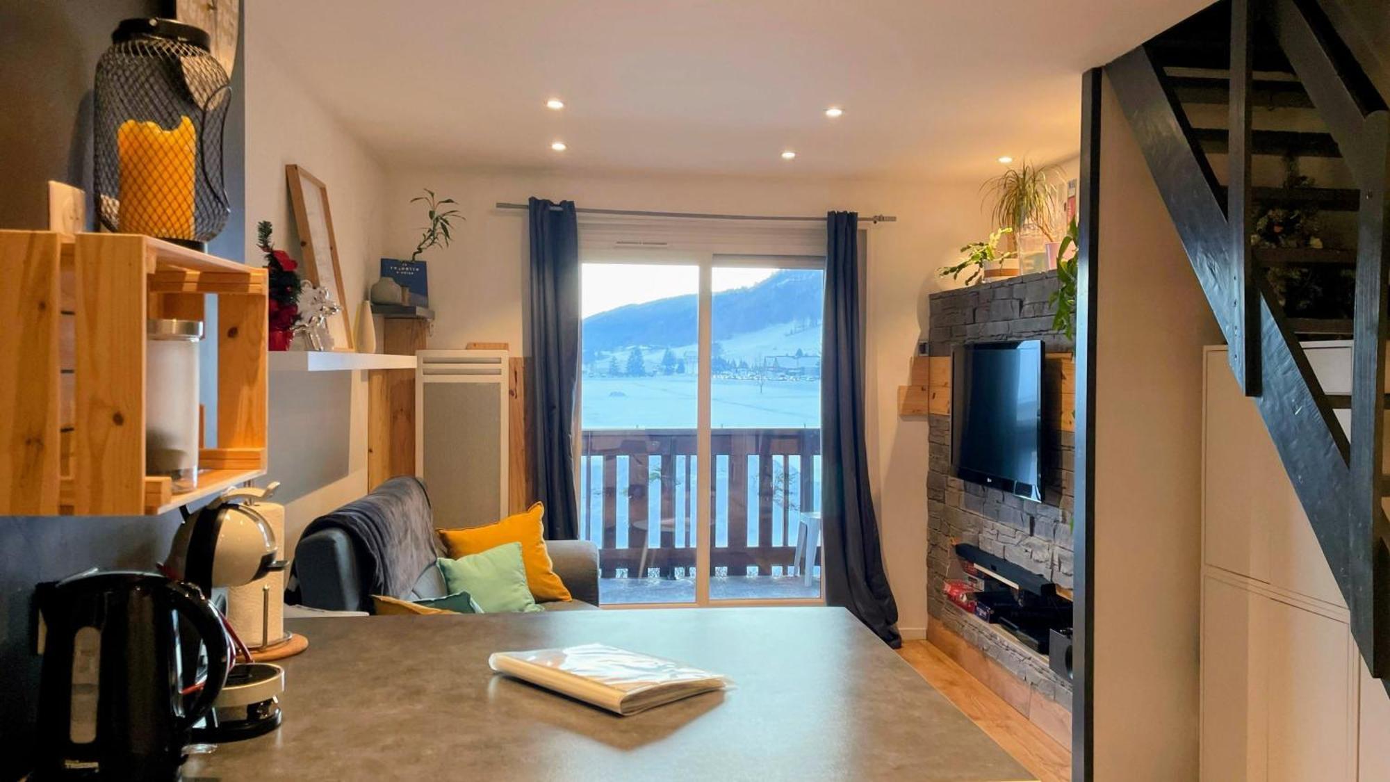 Apartment Duplex Cosy : Moderne, Fonctionnel Et Confortable *